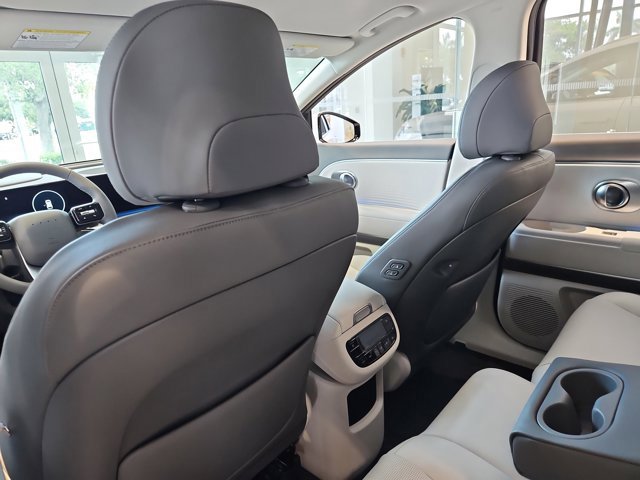 New 2026 Hyundai Ioniq 9 SEL image 9