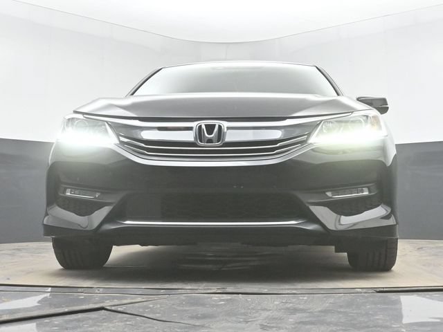 Used 2017 Honda Accord EX-L image 42