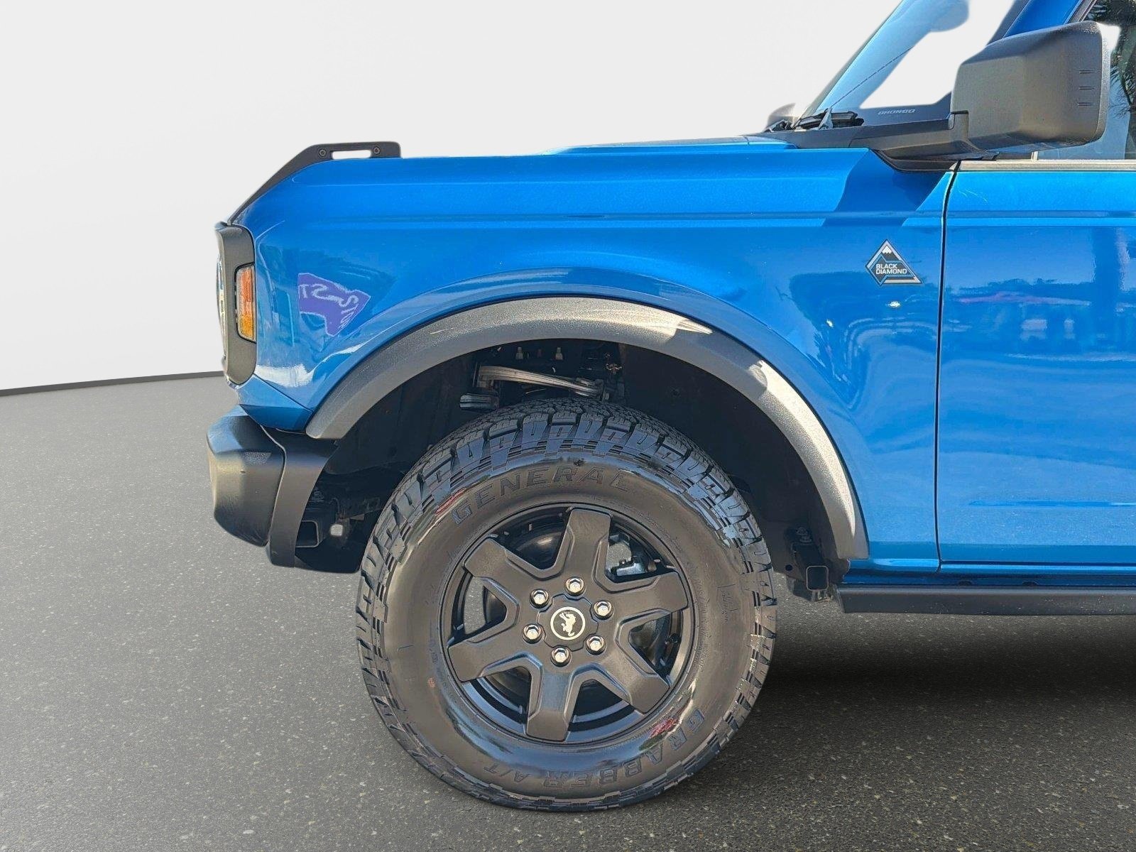 Used 2024 Ford Bronco Black Diamond AWD/4WD image 11