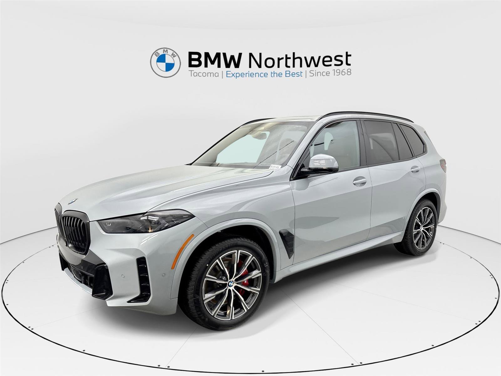 New 2026 BMW X5 xDrive40i w/ M Sport Package