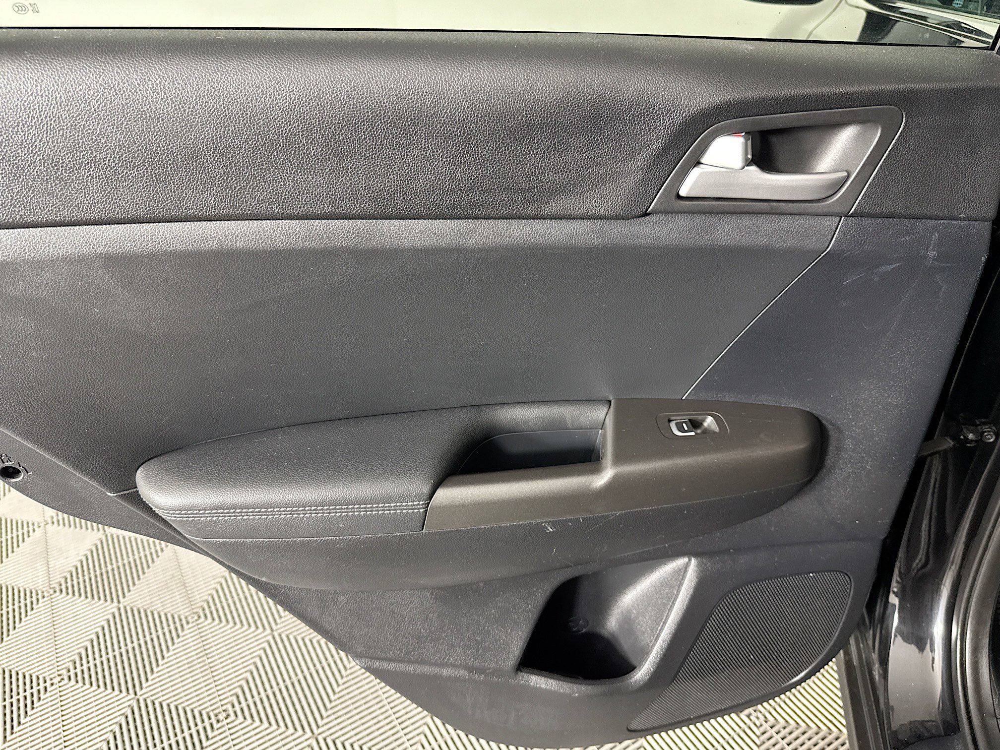 Used 2018 Kia Sportage LX image 42