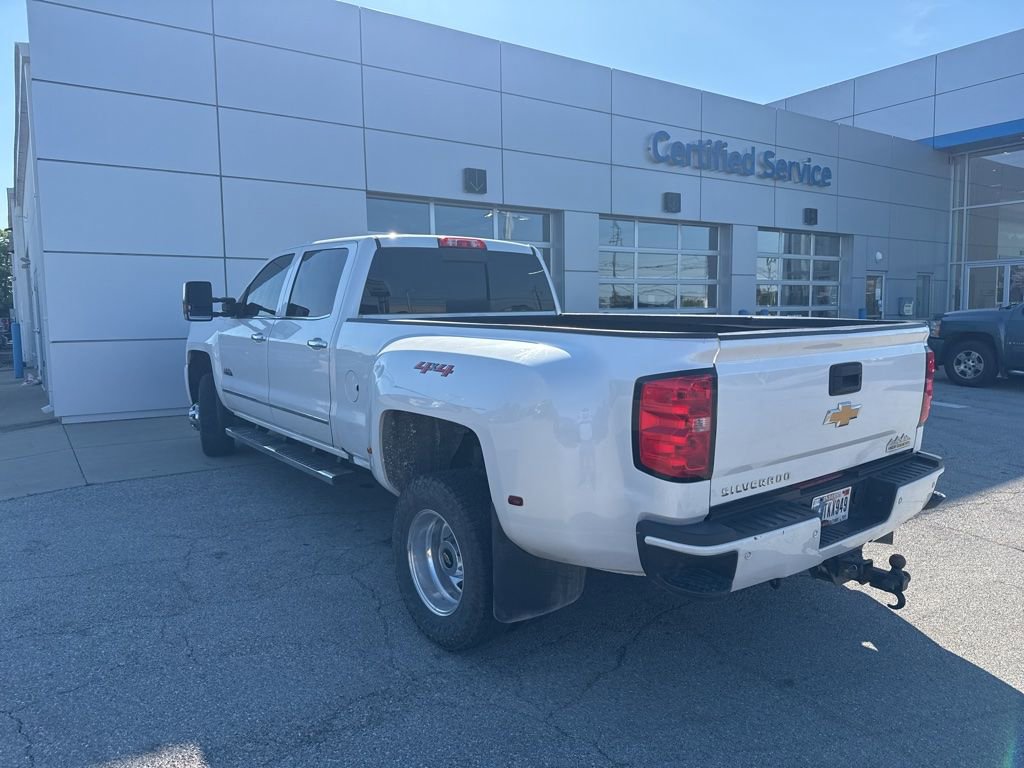 Used 2019 Chevrolet Silverado 3500 High Country w/ Duramax Plus Package AWD/4WD image 6
