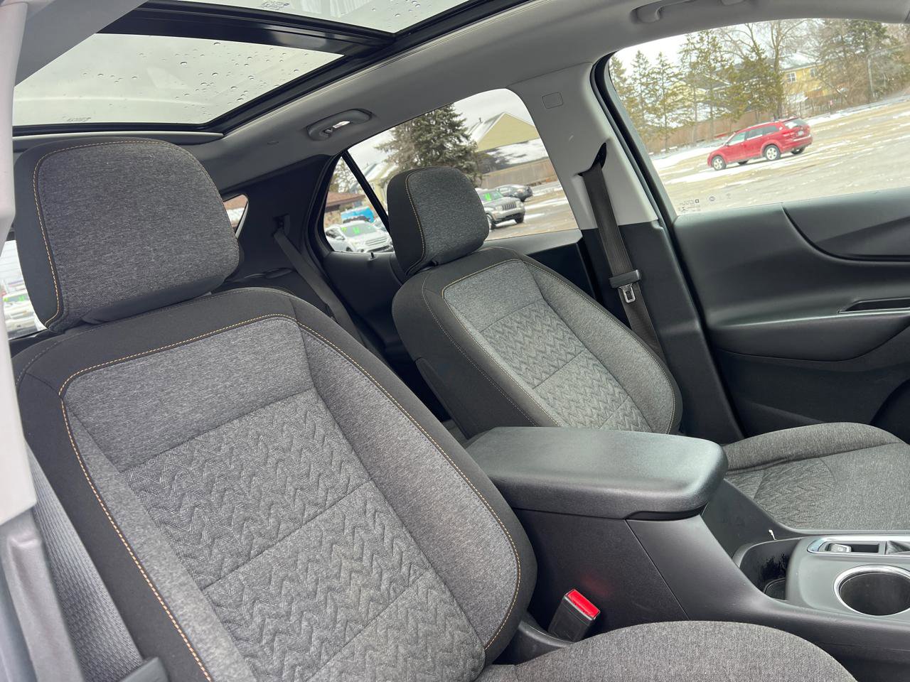 Used 2022 Chevrolet Equinox LT image 45