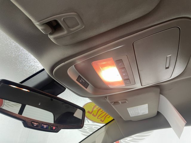 Used 2022 Chevrolet Colorado LT w/ LT Convenience Package image 18