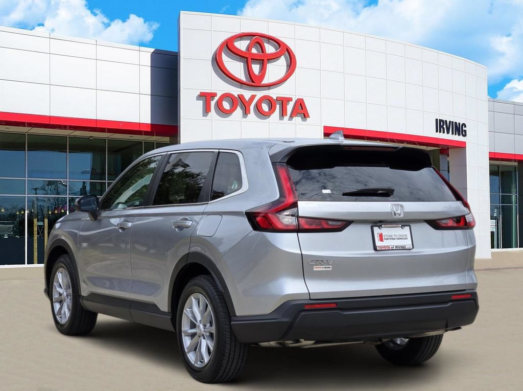 Used 2024 Honda CR-V EX image 3