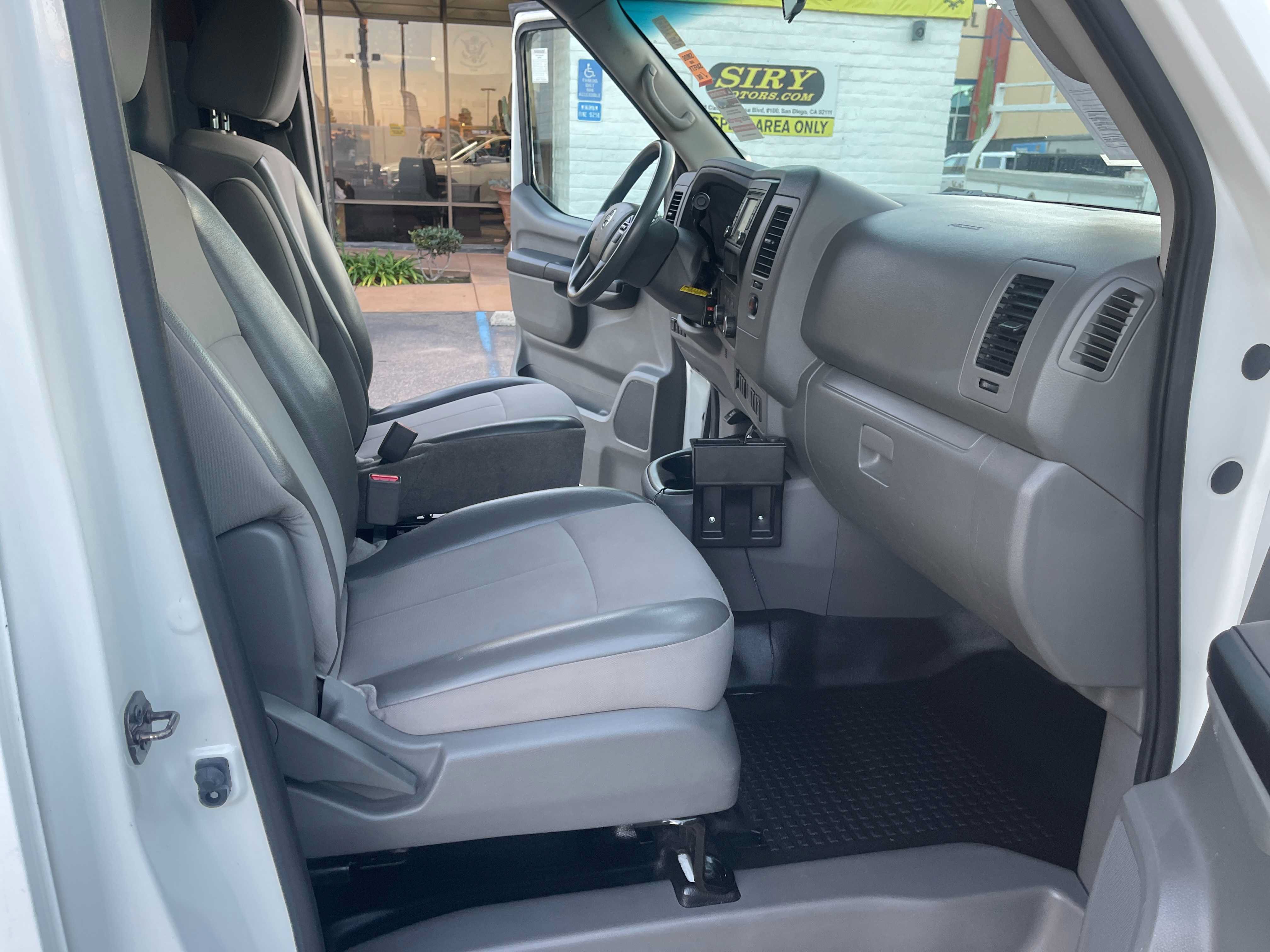 Used 2018 Nissan NV 1500 SV w/ Navigation Package RWD image 15