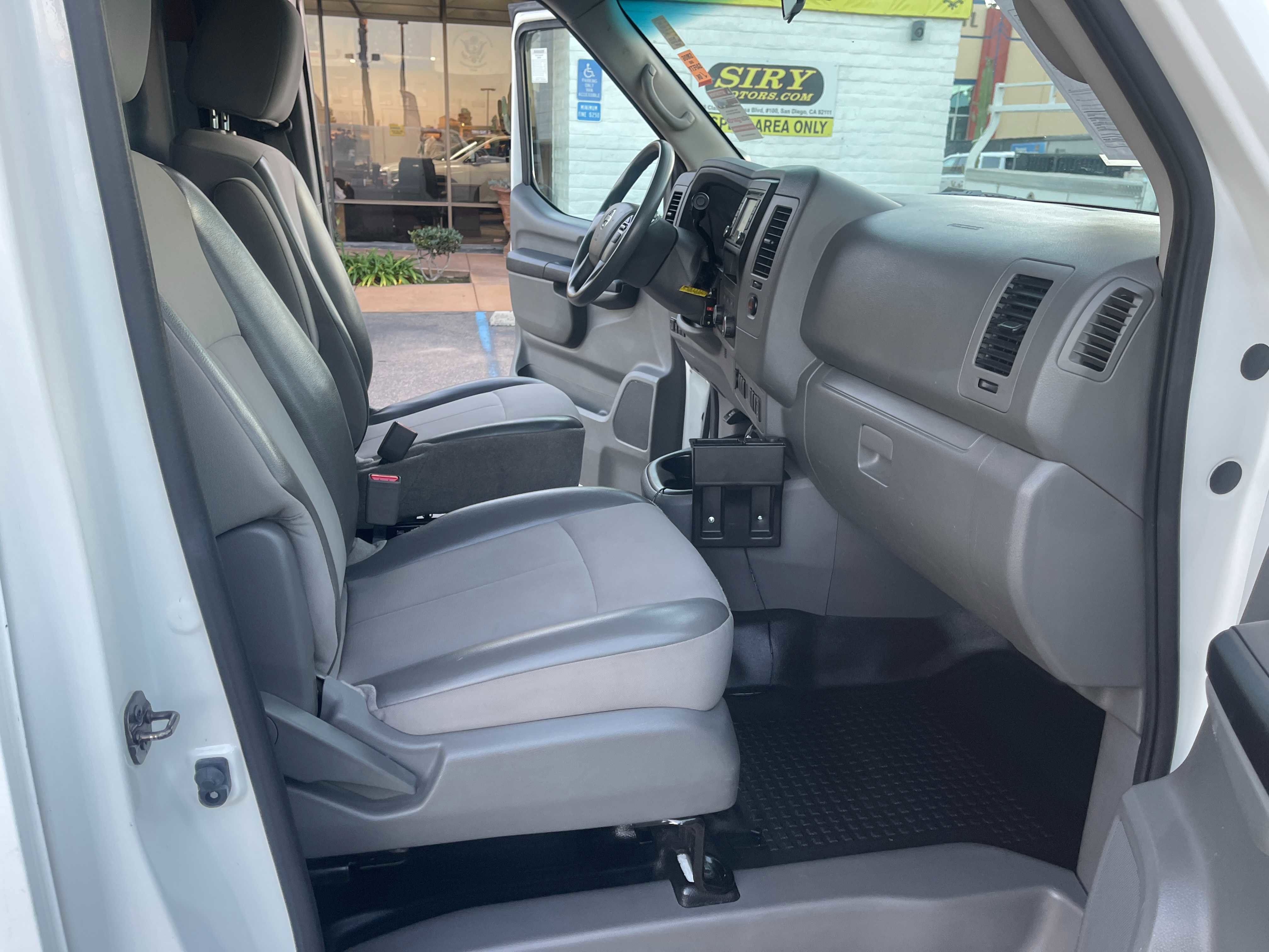 Used 2018 Nissan NV 1500 SV w/ Navigation Package image 15