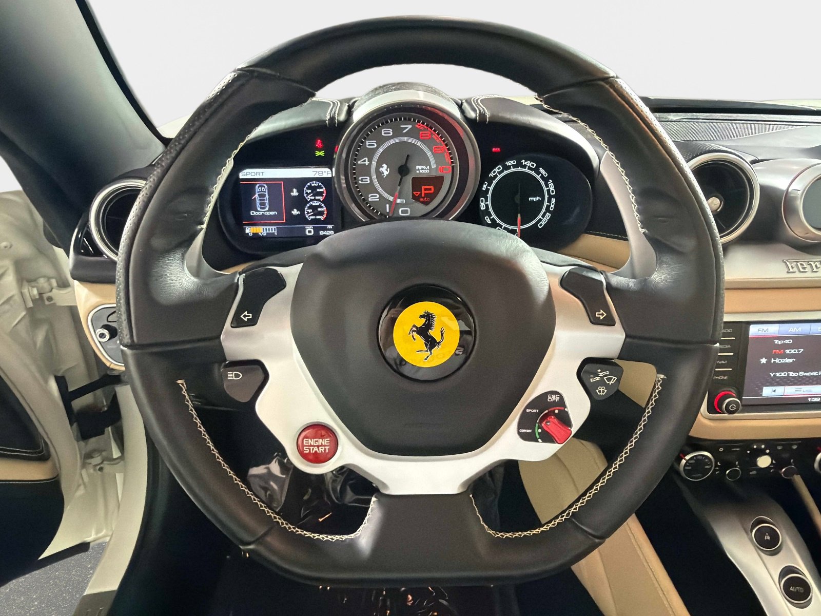 Used 2016 Ferrari California T image 33