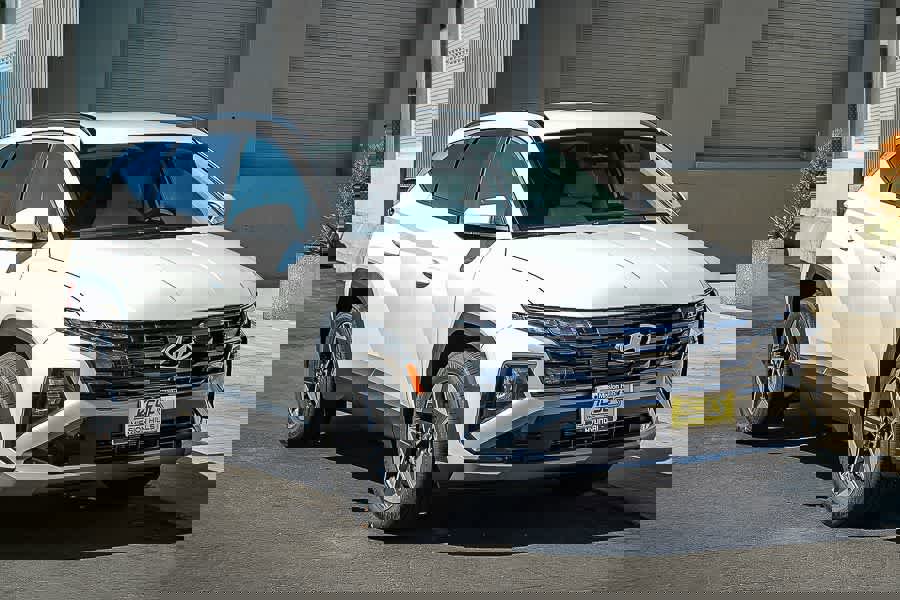 New 2026 Hyundai Tucson SEL image 3