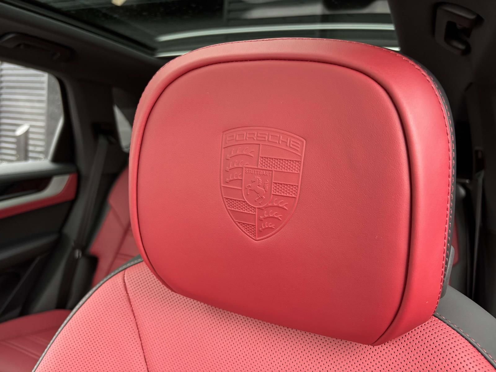 New 2026 Porsche Cayenne image 22