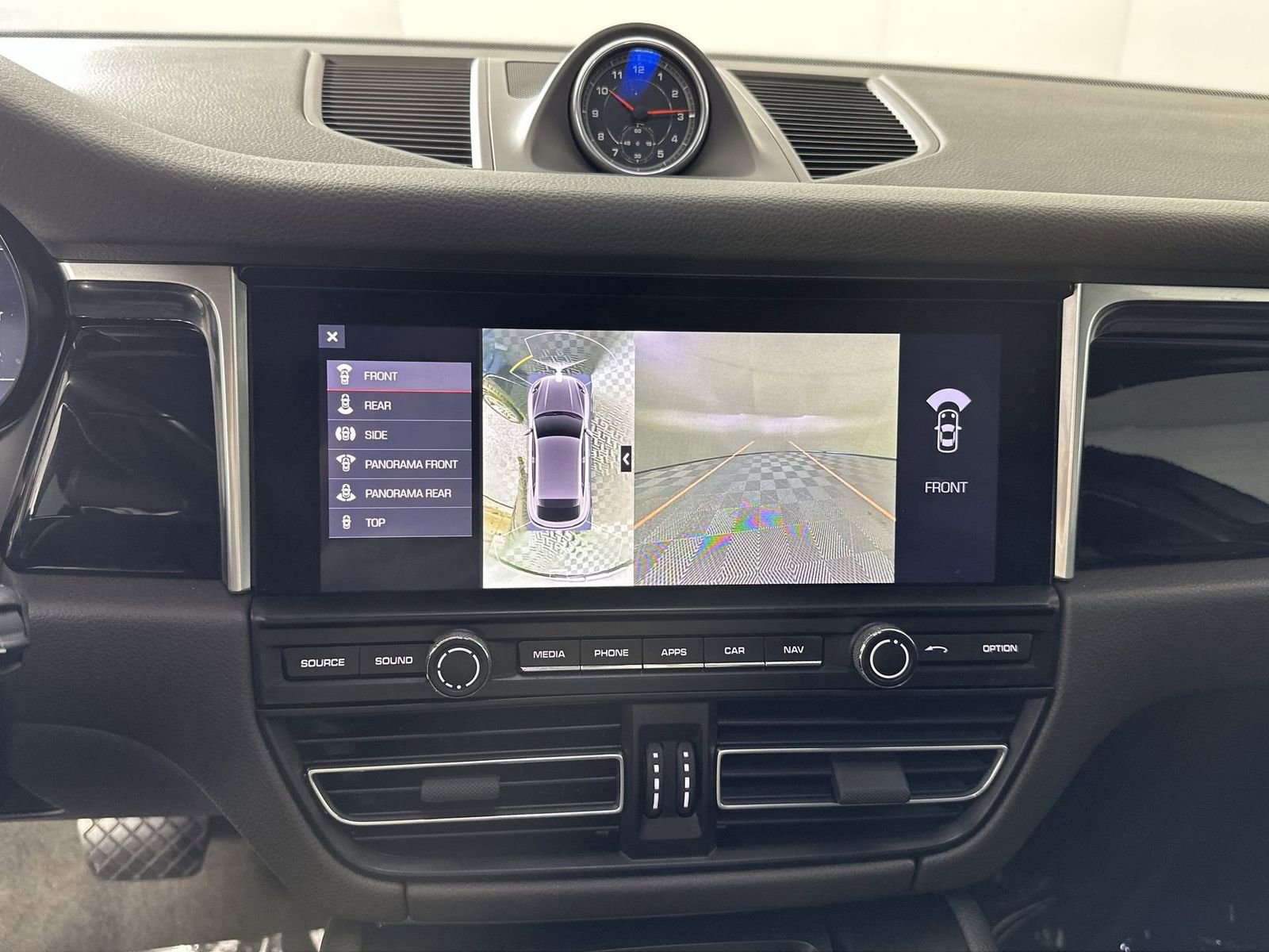 Used 2019 Porsche Macan S image 21