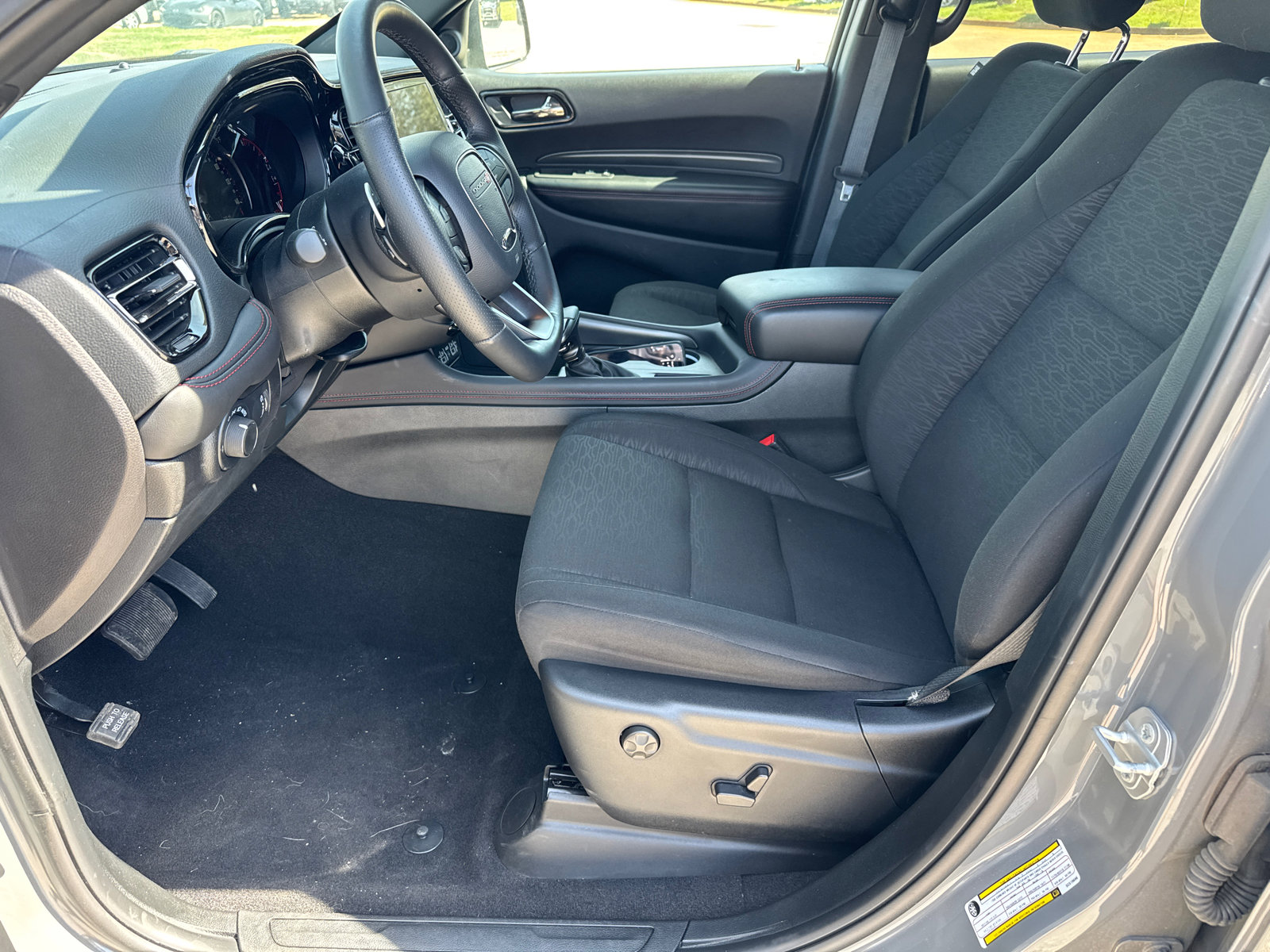 Used 2025 Dodge Durango GT w/ Blacktop Package image 9