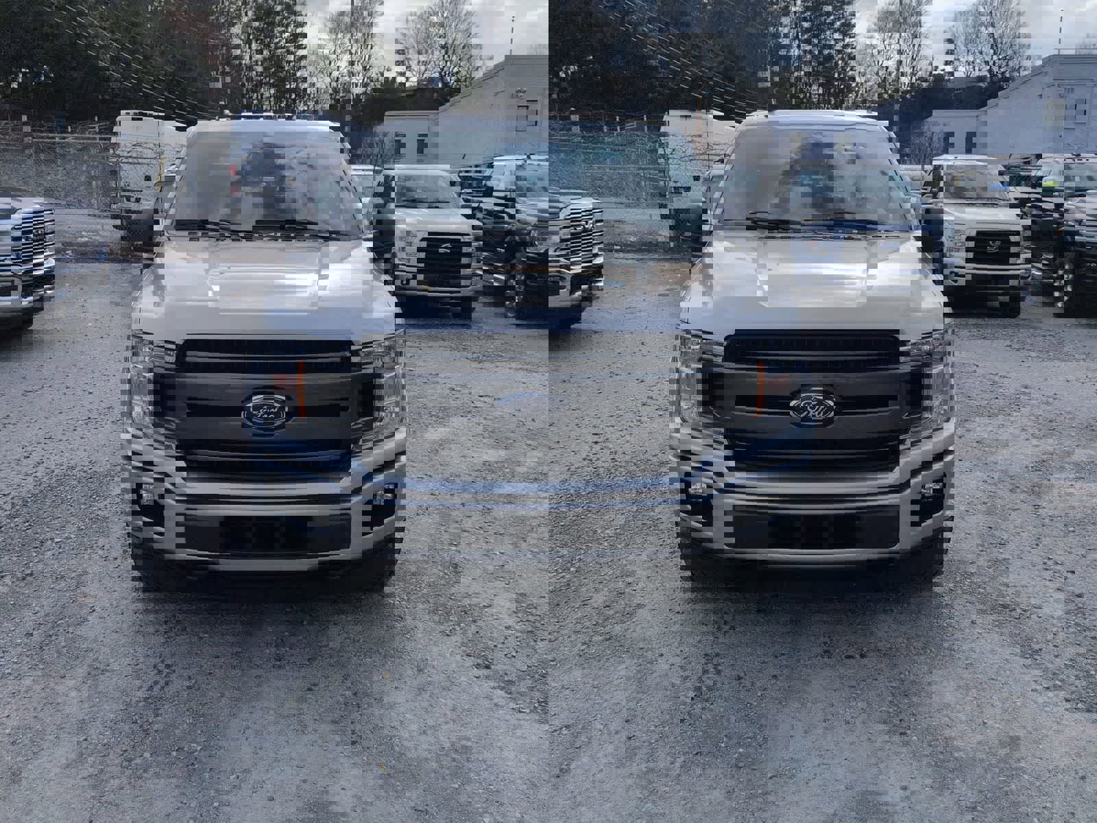 Used 2020 Ford F150 XLT w/ Equipment Group 302A Luxury image 3