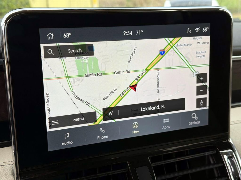 Used 2021 Lincoln Navigator 2WD image 24