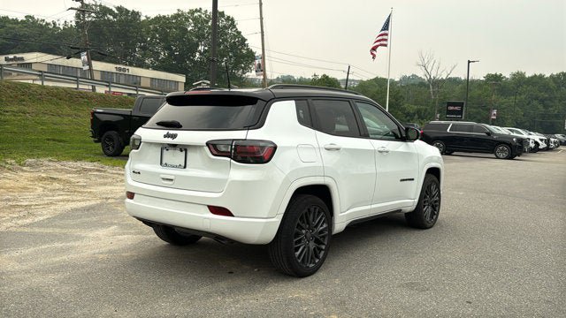 Certified 2023 Jeep Compass High Altitude w/ Driver Assist Group I AWD/4WD image 6