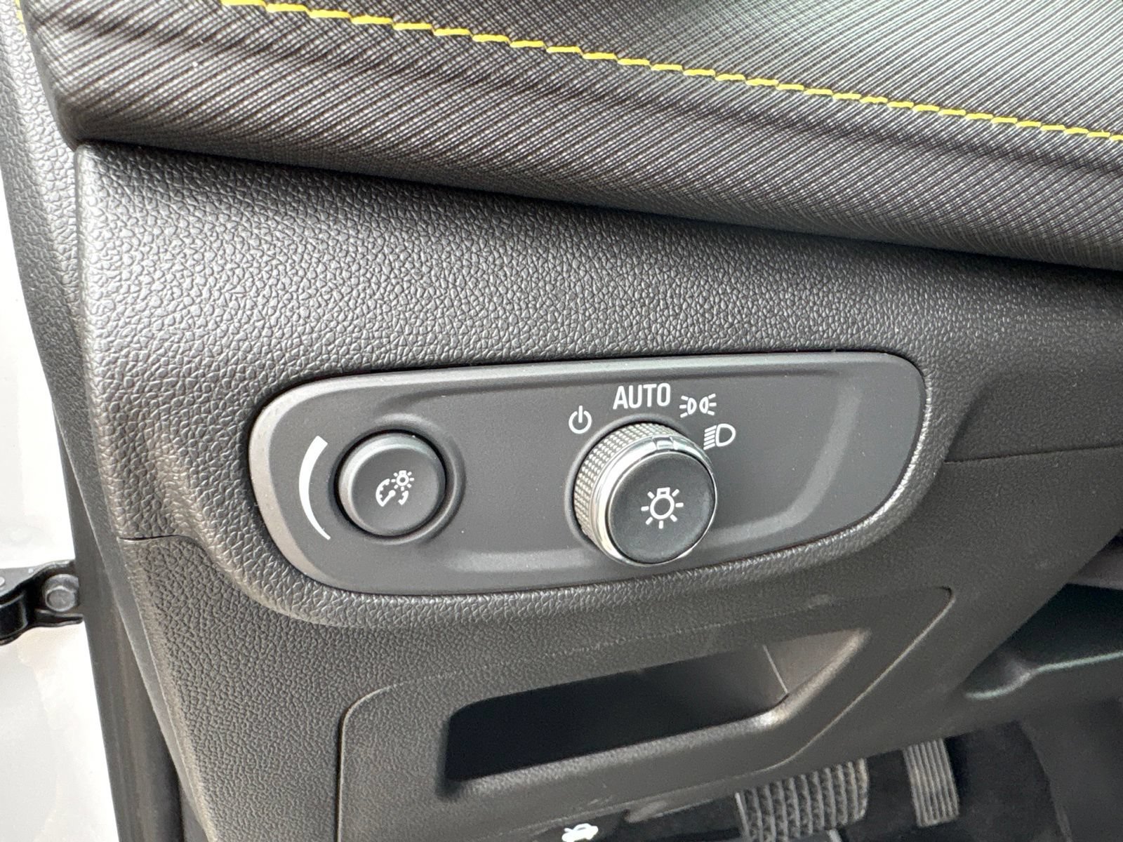 New 2026 Chevrolet TrailBlazer ACTIV w/ Driver Confidence Package FWD image 11