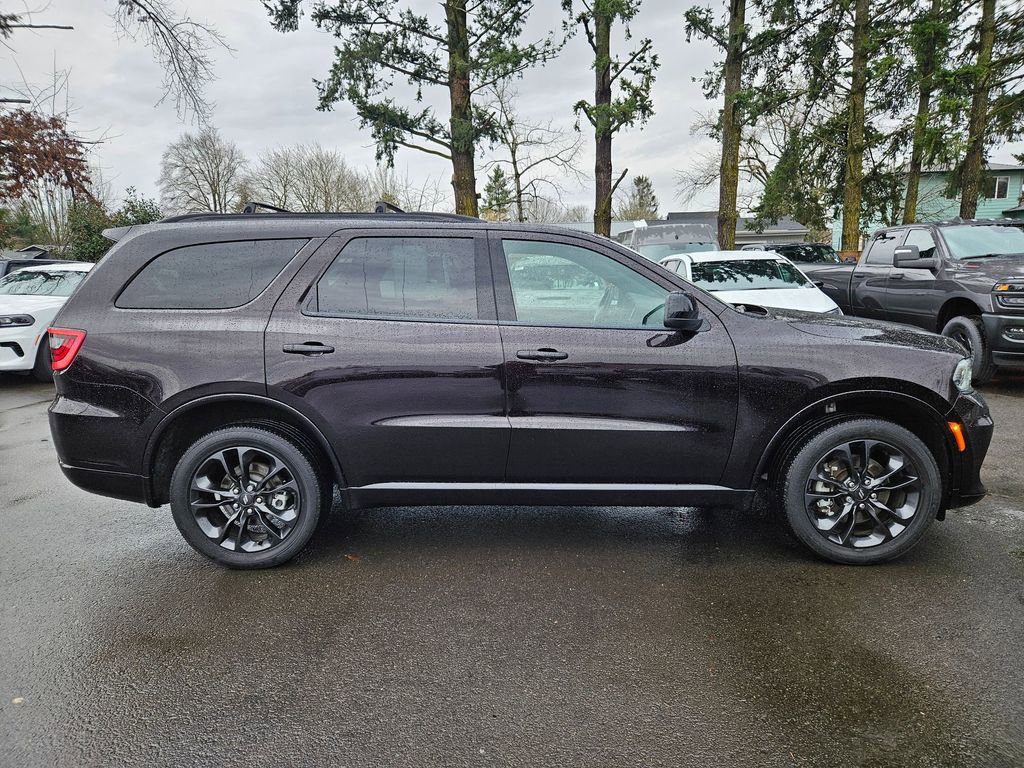 Used 2023 Dodge Durango GT w/ Blacktop Package AWD/4WD image 7