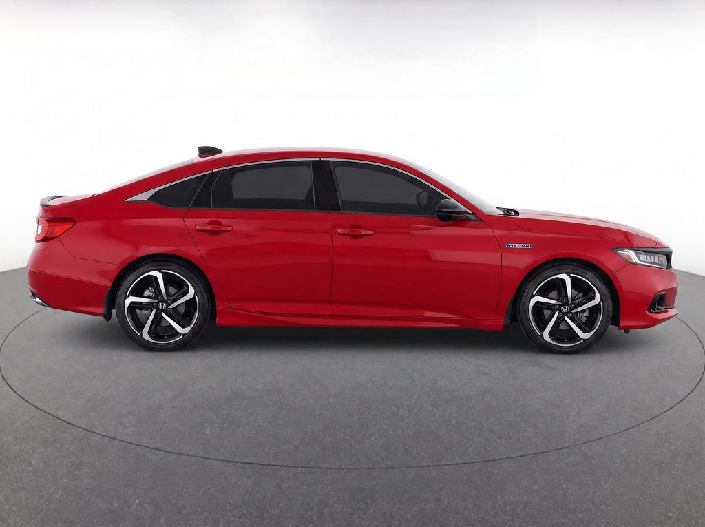 Used 2022 Honda Accord Sport image 2