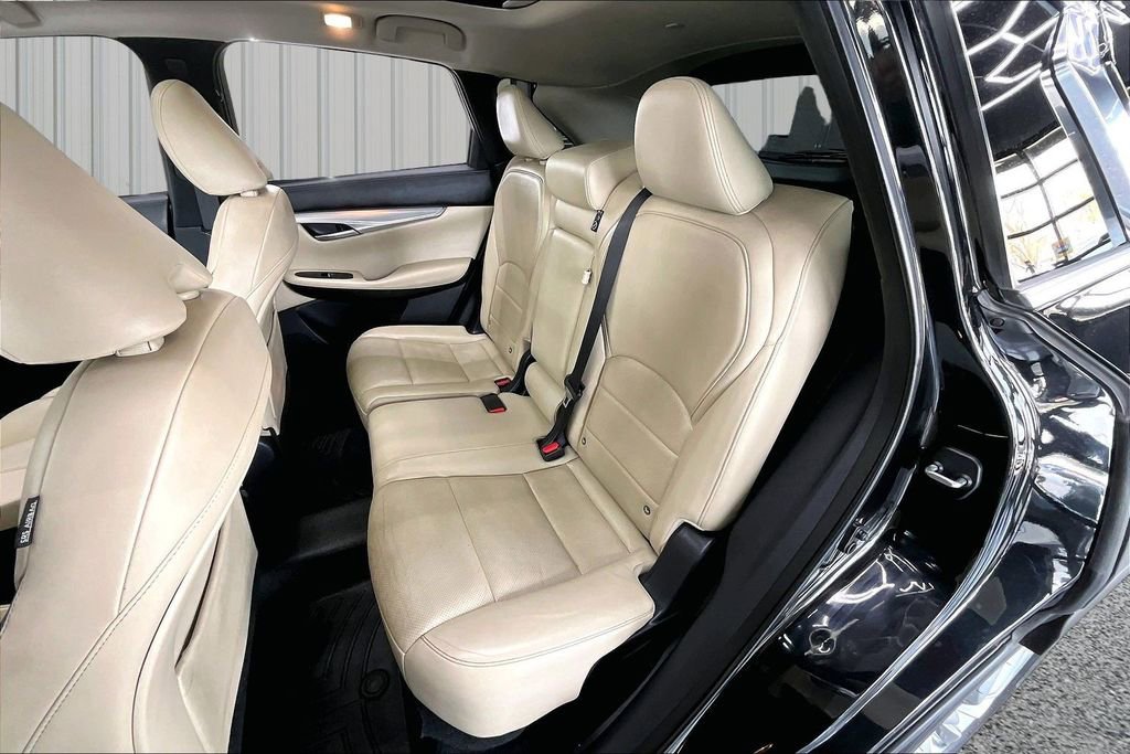 Used 2019 INFINITI QX50 Pure AWD/4WD image 22