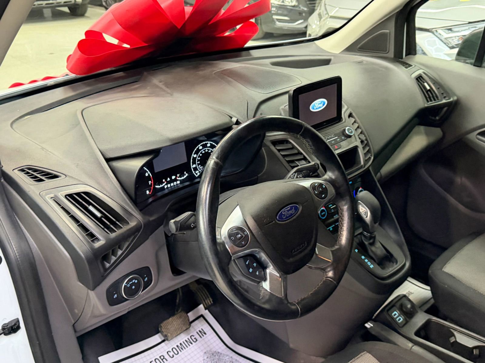 Used 2022 Ford Transit Connect XL image 29