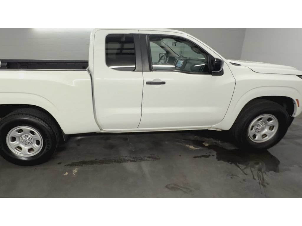 Used 2022 Nissan Frontier S RWD image 9