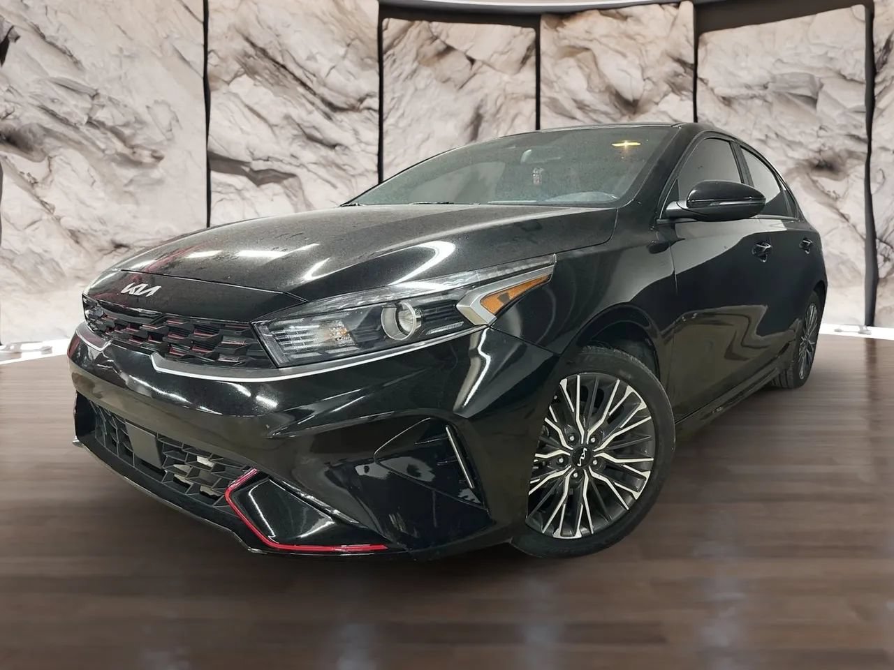 Used 2024 Kia Forte GT-Line FWD image 1