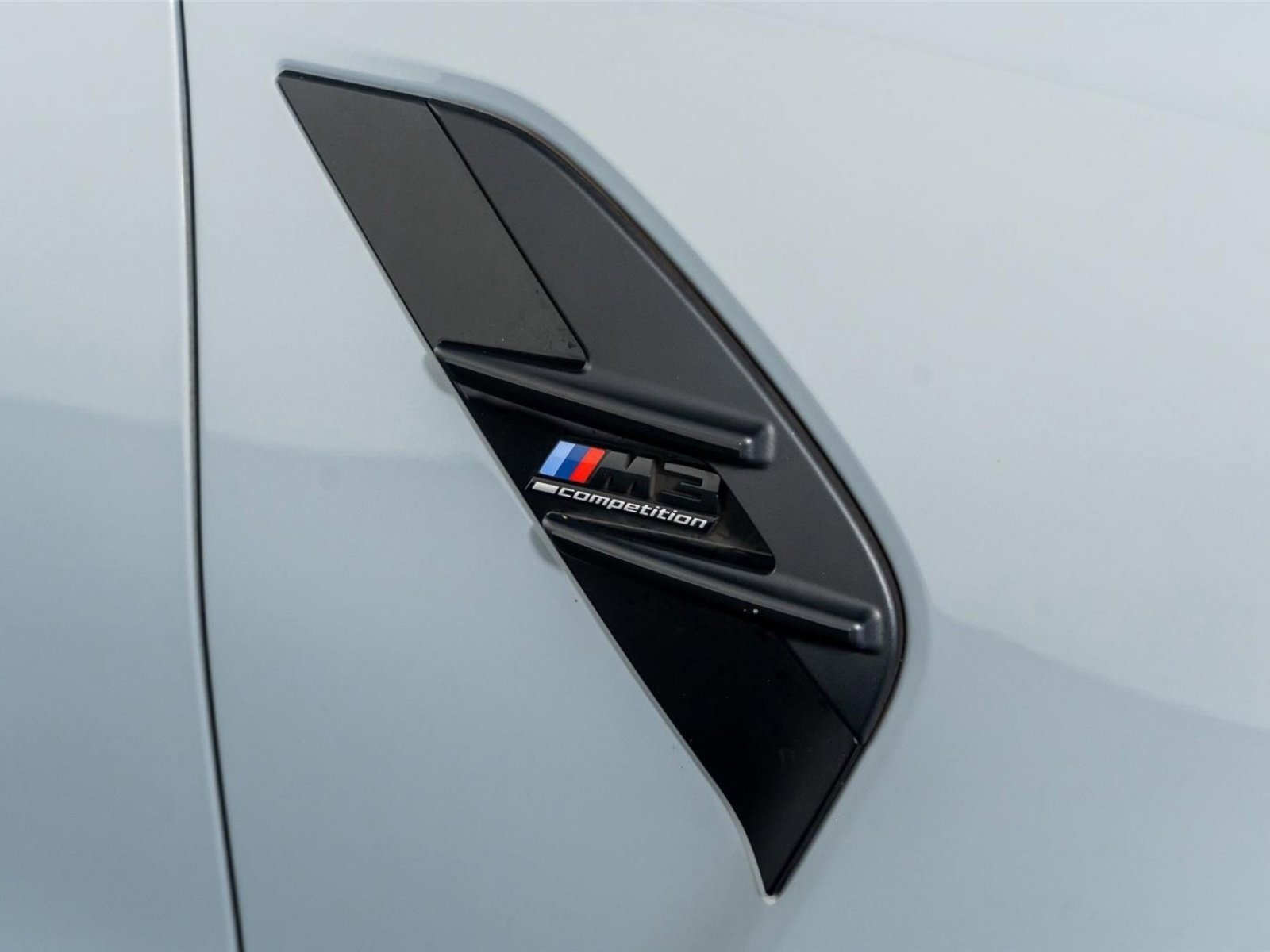 Used 2024 BMW M3 Competition w/ Executive Package image 28