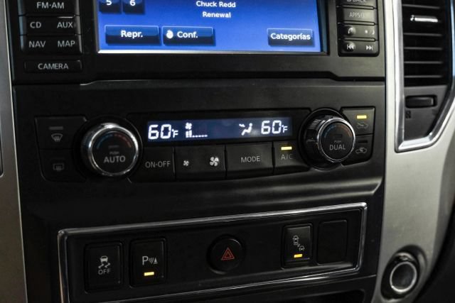 Used 2016 Nissan Titan SL AWD/4WD image 24