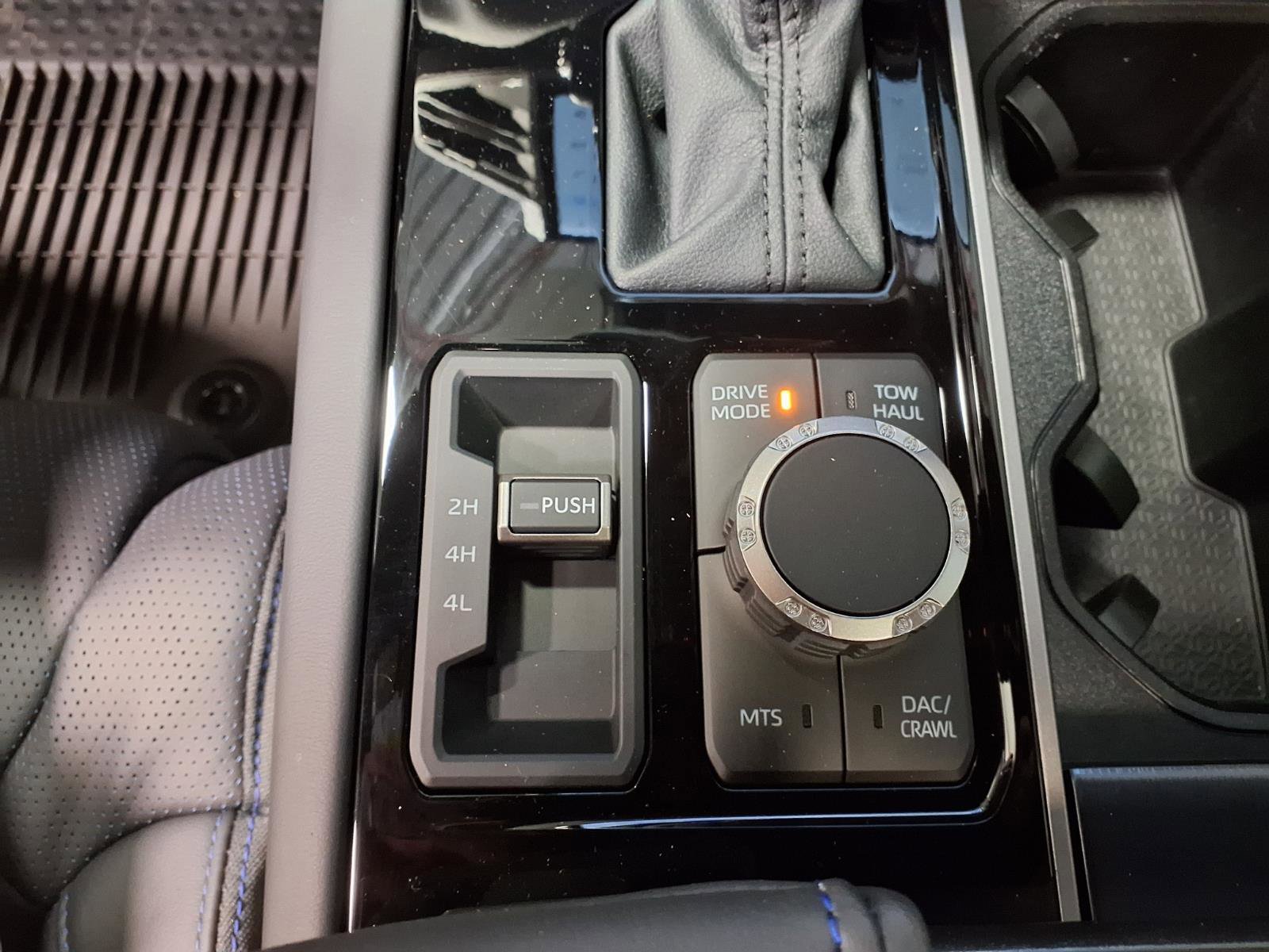 New 2026 Toyota Tundra Platinum AWD/4WD image 19