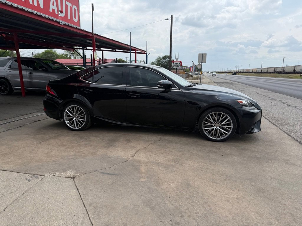 Used 2016 Lexus IS 200t w/ Navigation System Package RWD image 10