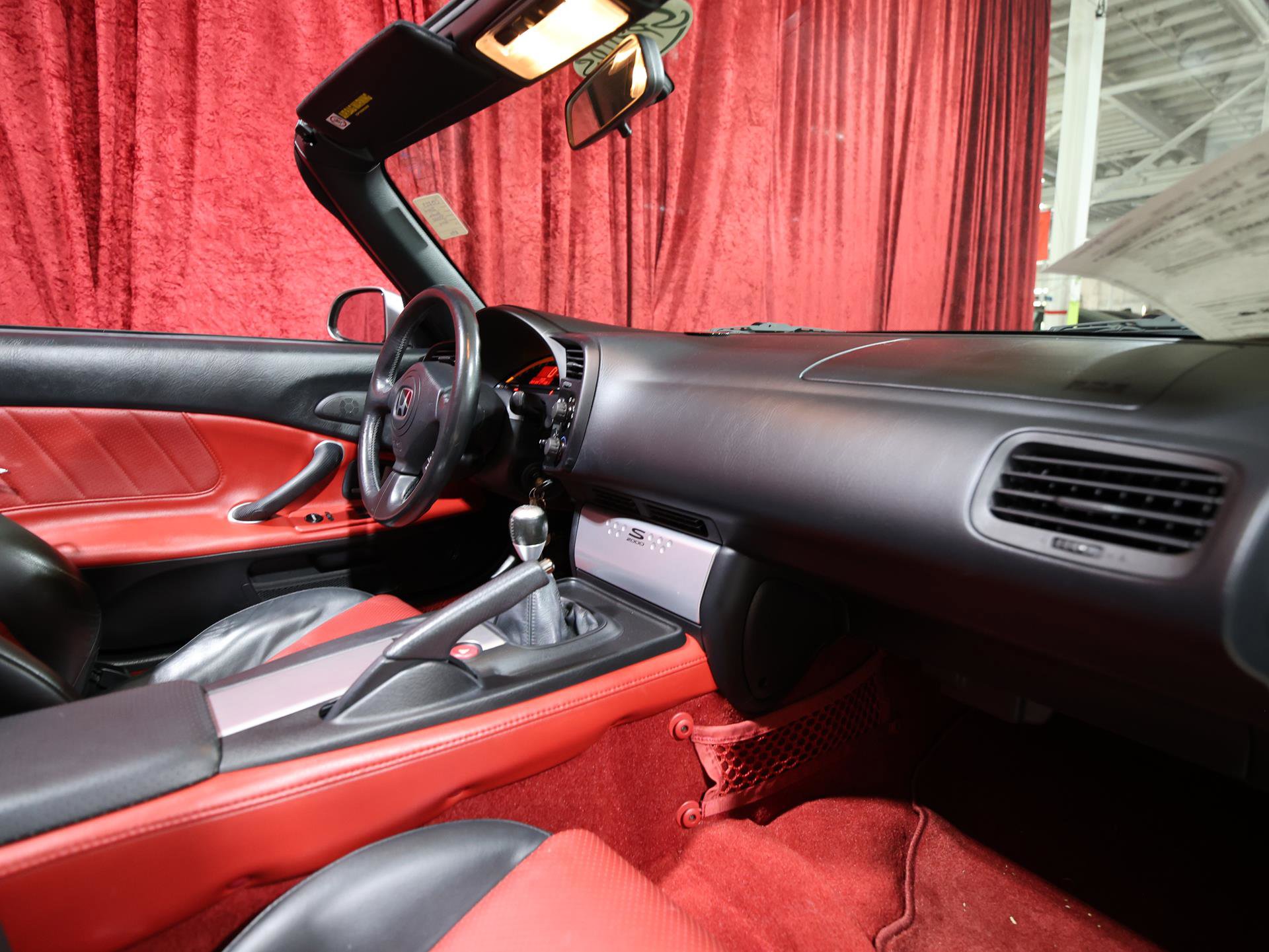 Used 2004 Honda S2000 image 21