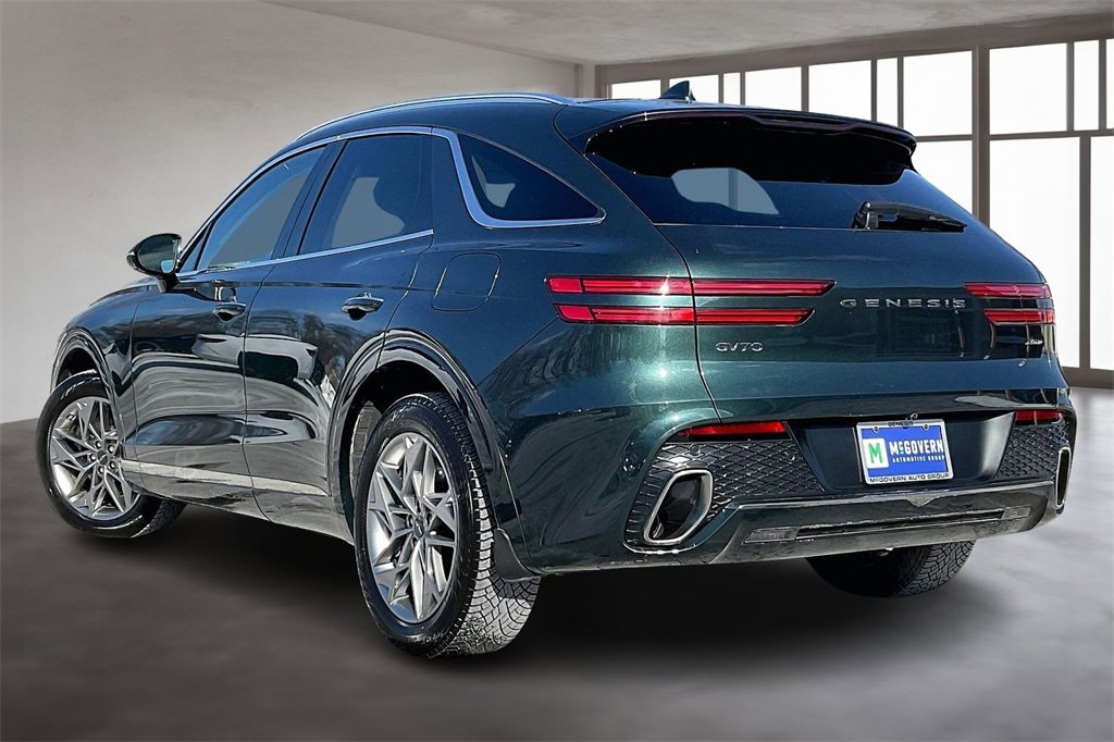 Used 2023 Genesis GV70 2.5T Select w/ Select Package image 4
