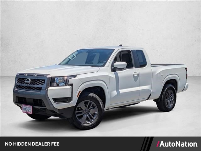 Used 2025 Nissan Frontier SV RWD image 1