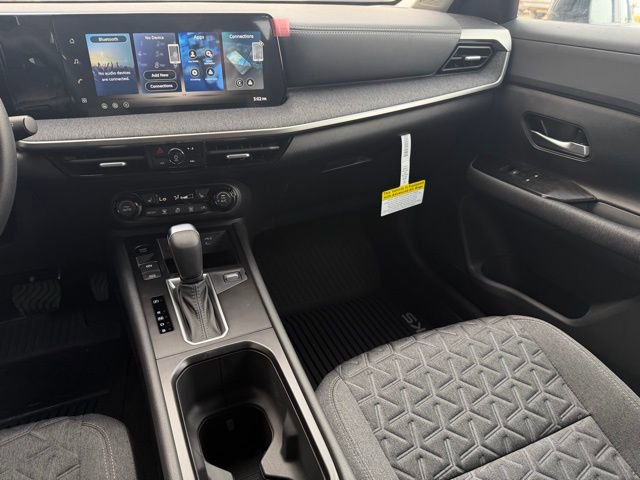 New 2026 Nissan Kicks SV w/ SV Premium Package FWD image 28