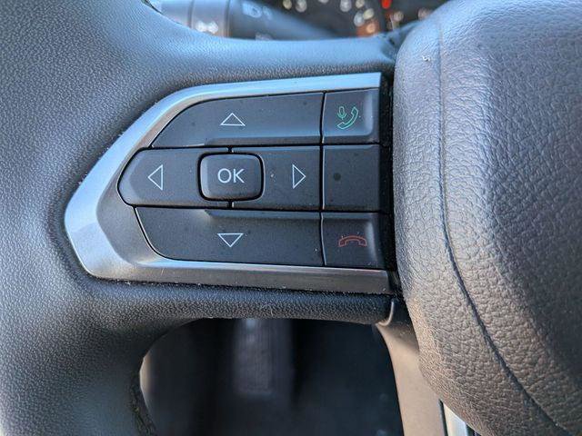 Certified 2023 Jeep Compass Limited image 18