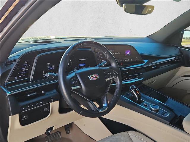 Certified 2024 Cadillac Escalade Premium Luxury image 10