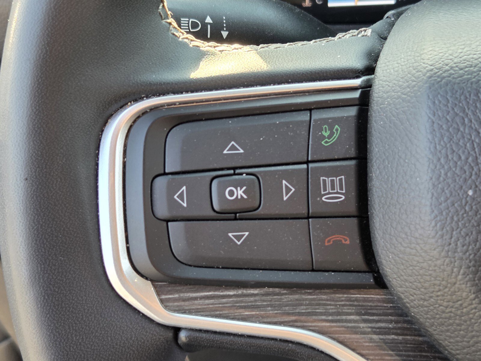 Used 2024 Jeep Wagoneer Series III image 26