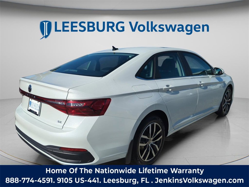 New 2026 Volkswagen Jetta SE image 6