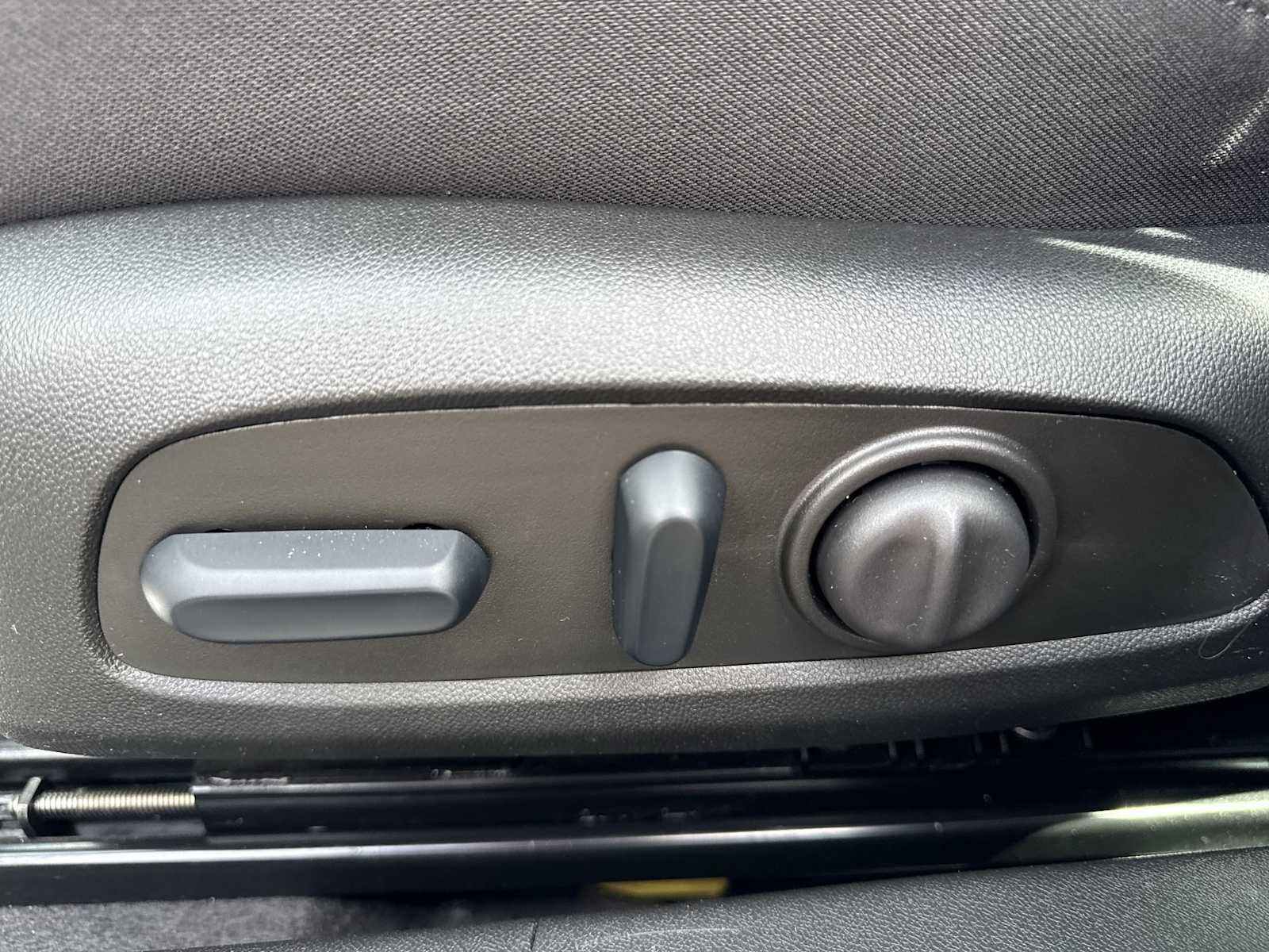 Used 2024 Chevrolet Malibu RS image 14