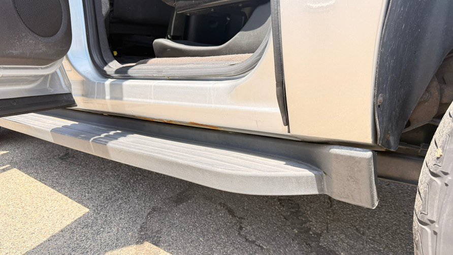 Used 2011 Chevrolet Avalanche LS w/ Regional Value Package RWD image 18