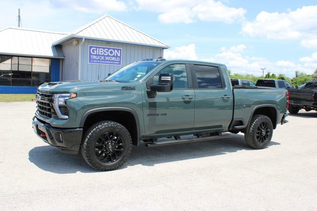 Used 2025 Chevrolet Silverado 2500 LT w/ Trail Boss Package AWD/4WD image 5