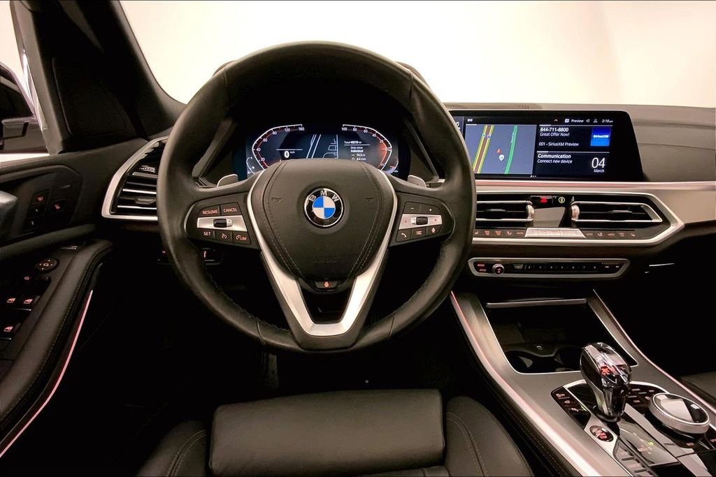 Certified 2022 BMW X5 xDrive40i w/ Premium Package AWD/4WD image 4