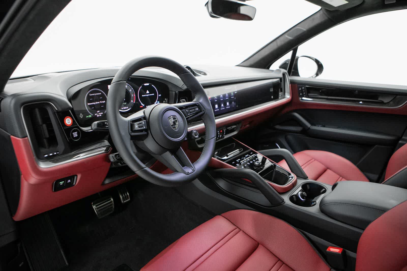 New 2026 Porsche Cayenne Turbo AWD/4WD image 4