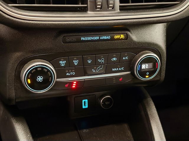 Used 2020 Ford Escape SE image 15