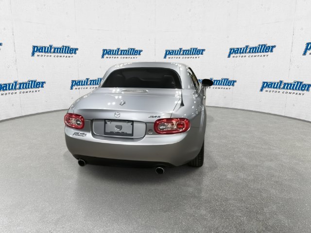 Used 2012 MAZDA MX-5 Miata Grand Touring w/ Premium Pkg RWD image 9