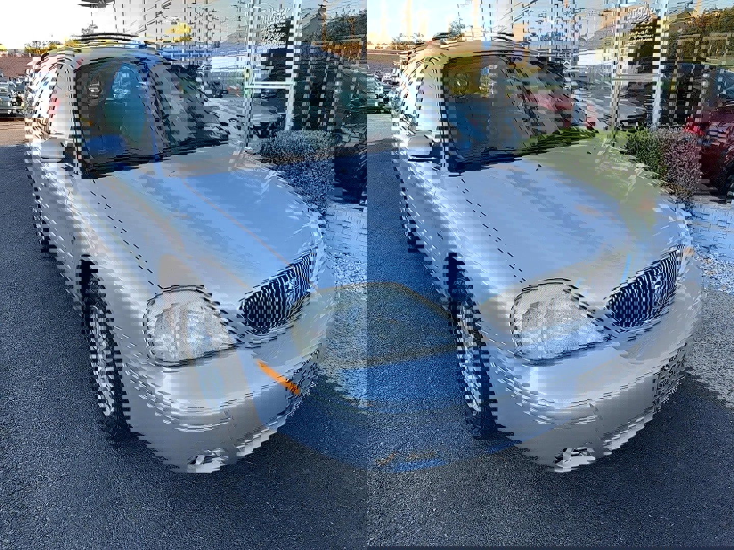 Used 2005 Mercury Sable LS image 2