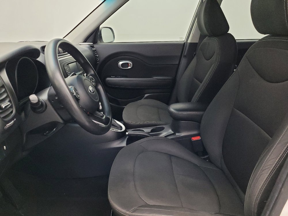 Used 2016 Kia Soul w/ Convenience Package FWD image 17