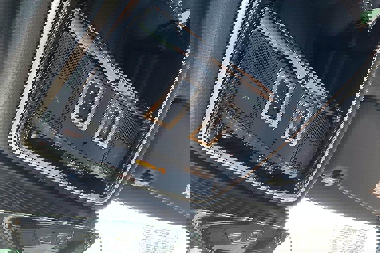 Used 2026 Land Rover Range Rover Velar S image 39