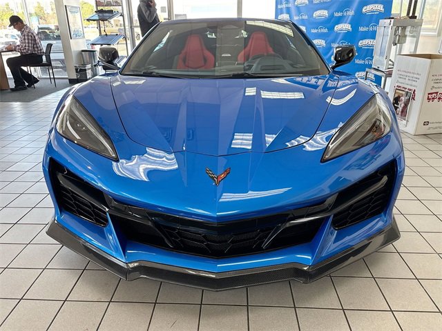 Used 2024 Chevrolet Corvette Z06 image 2