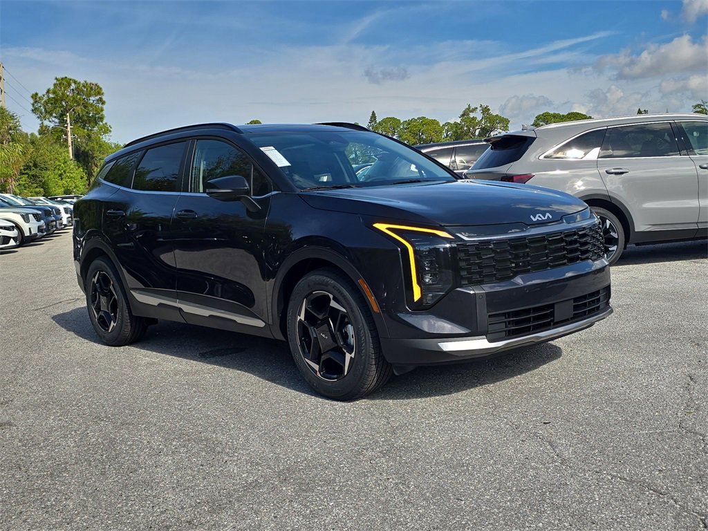 New 2026 Kia Sportage EX image 2
